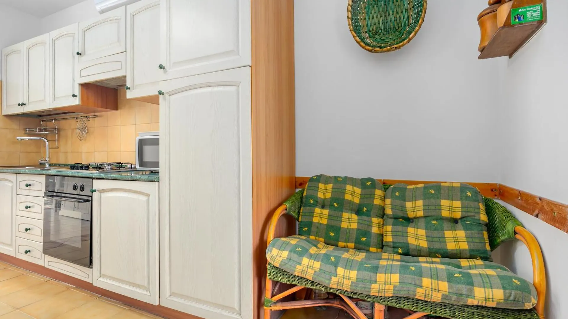 Apartment Villetta Bougainvillea San Teodoro  Italy